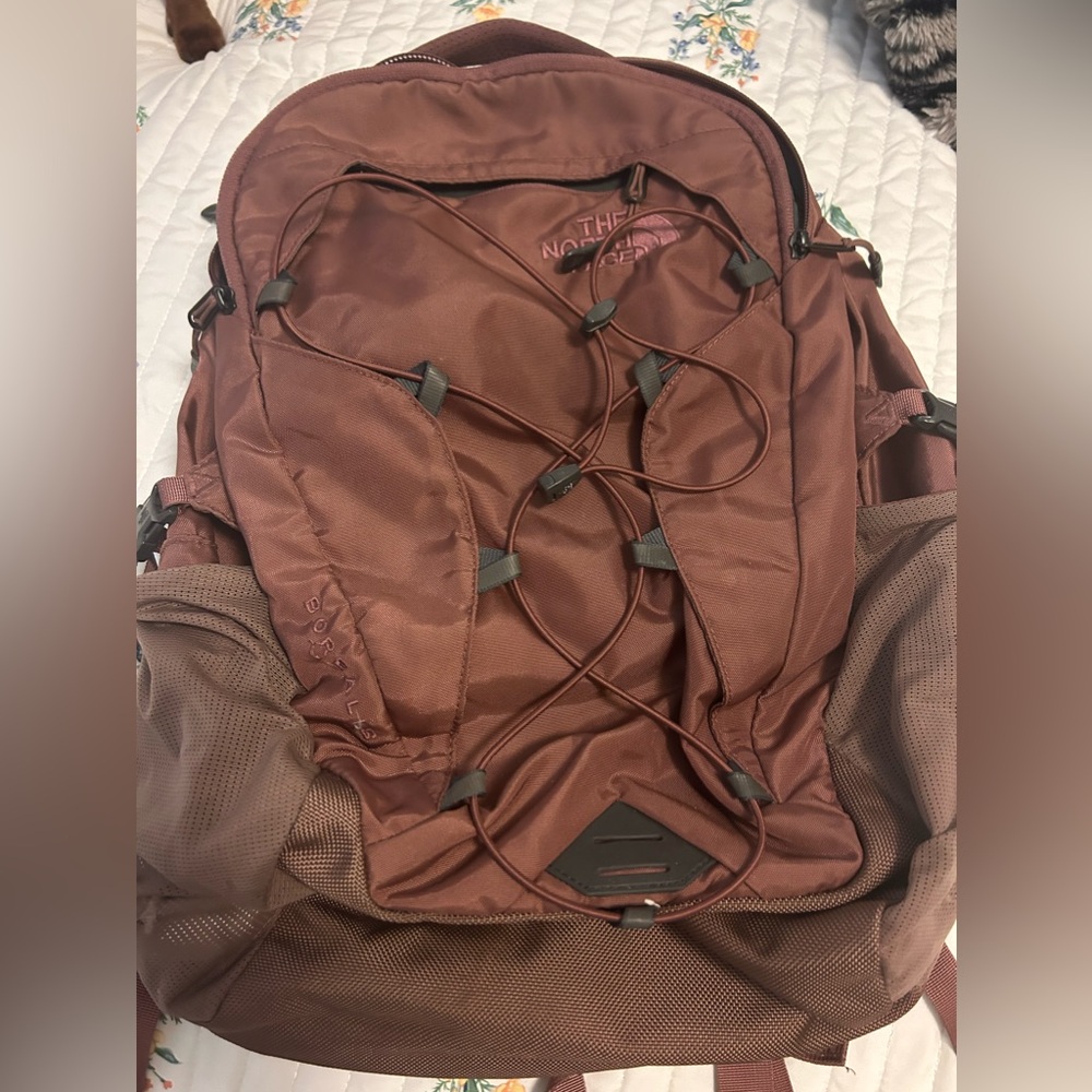 North Face Borealis